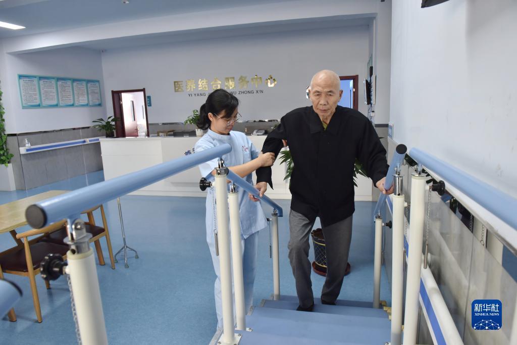 百老汇游戏网址是多少